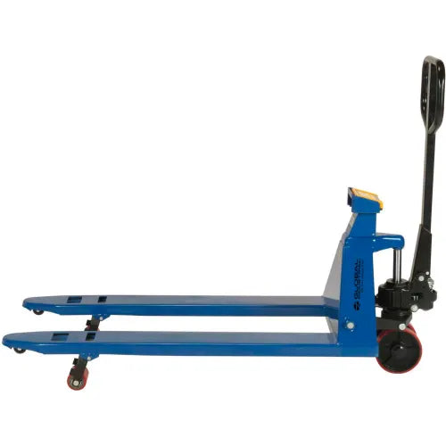 Global Industrial™ Manual Pallet Jack Scale Truck, 5500 lb. Capacity, 27"W x 48"L Forks