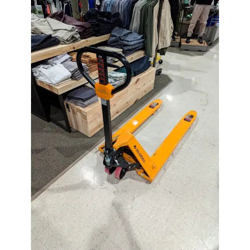 Global Industrial™ Industrial Duty Manual Pallet Jack, 5500 lb. Capacity, 27"W x 48"L Forks